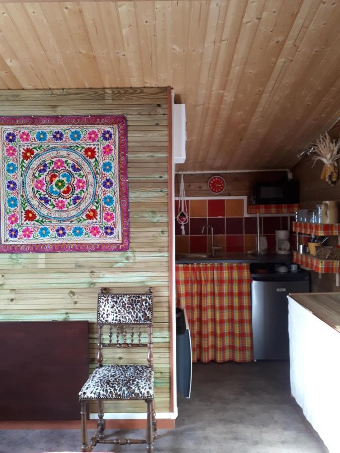 Le Cruzoul Bed & Breakfast Saint-Daunes Luaran gambar